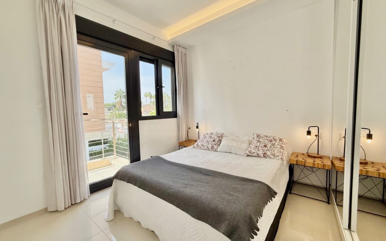 3 quarto Casa em Banda para venda em Ciudad Quesada com piscina - 340 000 € (Ref: 9572118)