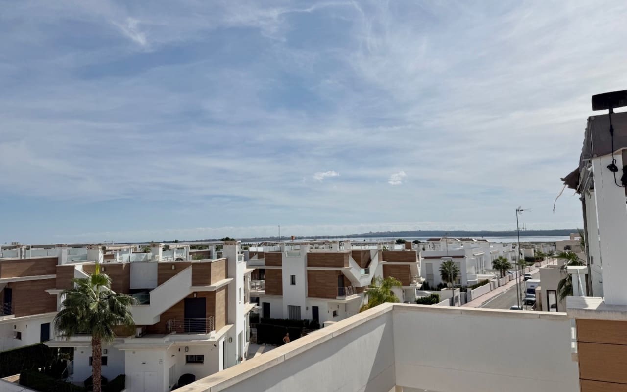 3 quarto Casa em Banda para venda em Ciudad Quesada com piscina - 340 000 € (Ref: 9572118)