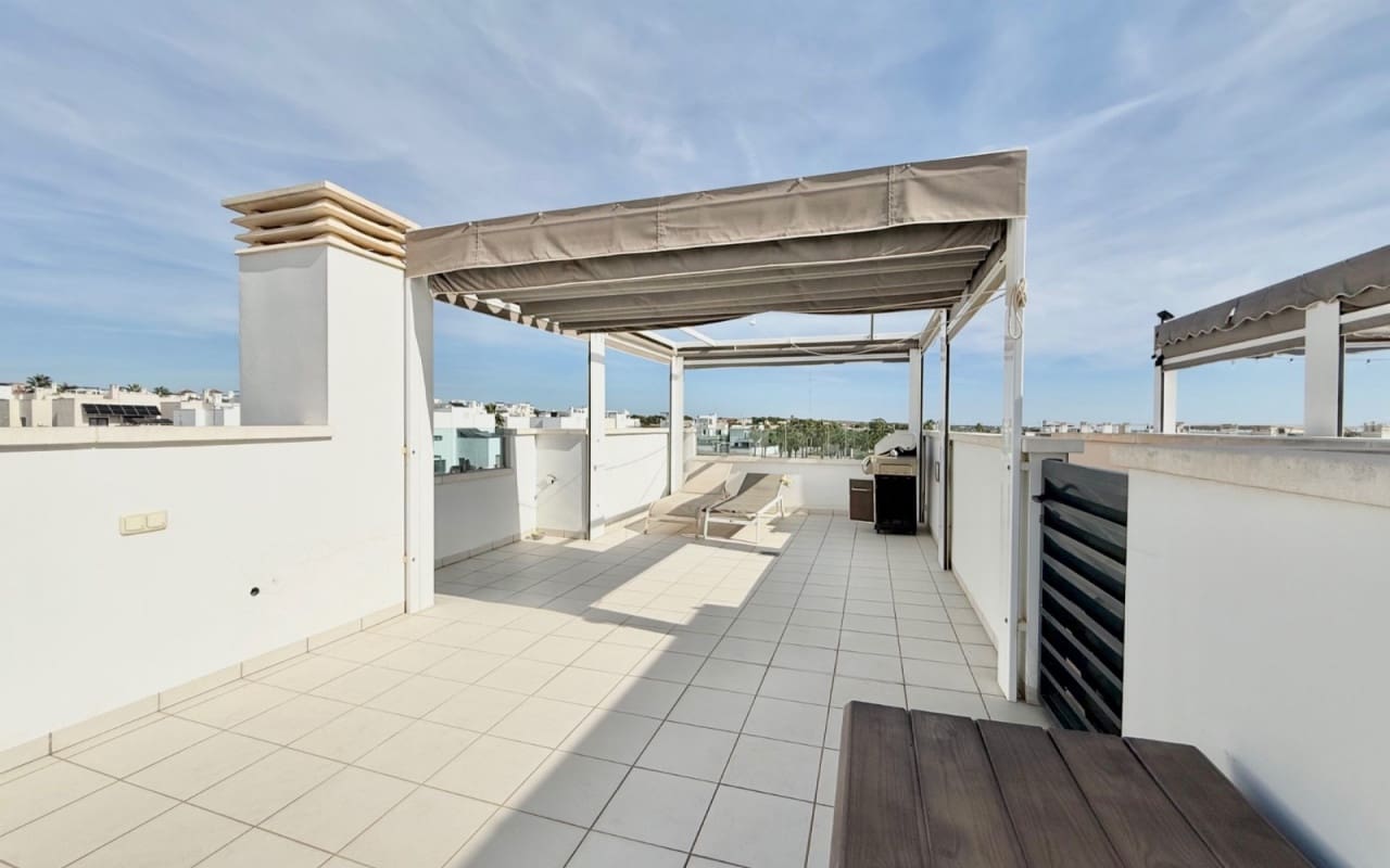 3 quarto Casa em Banda para venda em Ciudad Quesada com piscina - 340 000 € (Ref: 9572118)