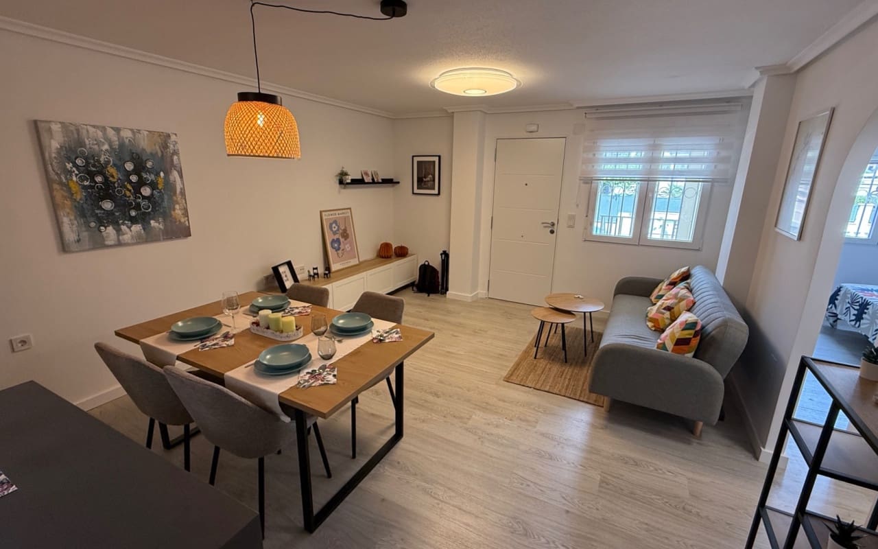 2 chambre Maison de Ville à vendre à Cabo Roig avec piscine - 205 900 € (Ref: 9572119)