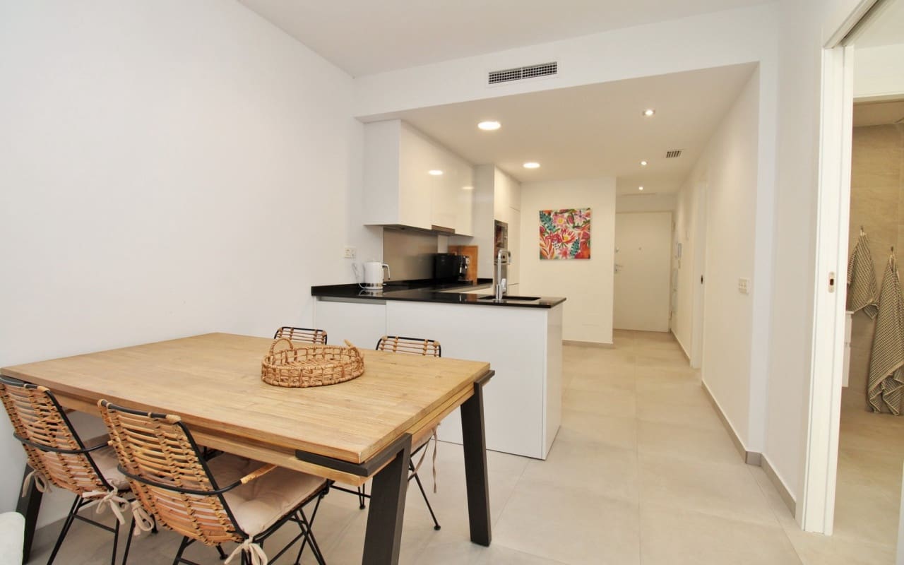 2 bedroom Townhouse for sale in Pilar de la Horadada with pool - € 299,995 (Ref: 9572120)