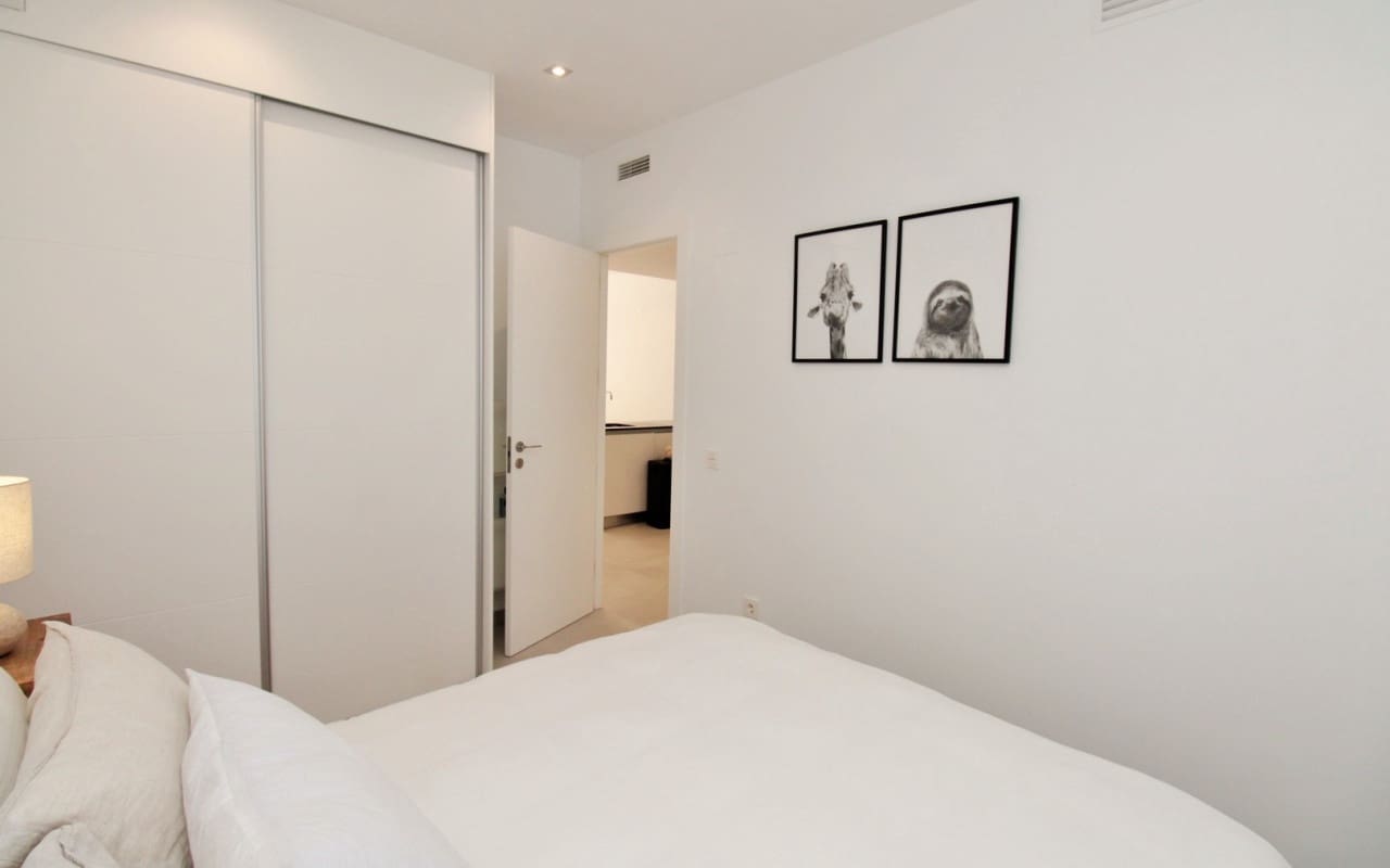 2 bedroom Townhouse for sale in Pilar de la Horadada with pool - € 299,995 (Ref: 9572120)