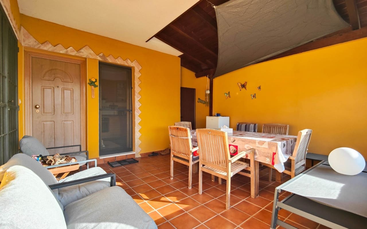 3 sypialnia Willa na sprzedaż w El Raso z basenem - 365 000 € (Ref: 9572121)