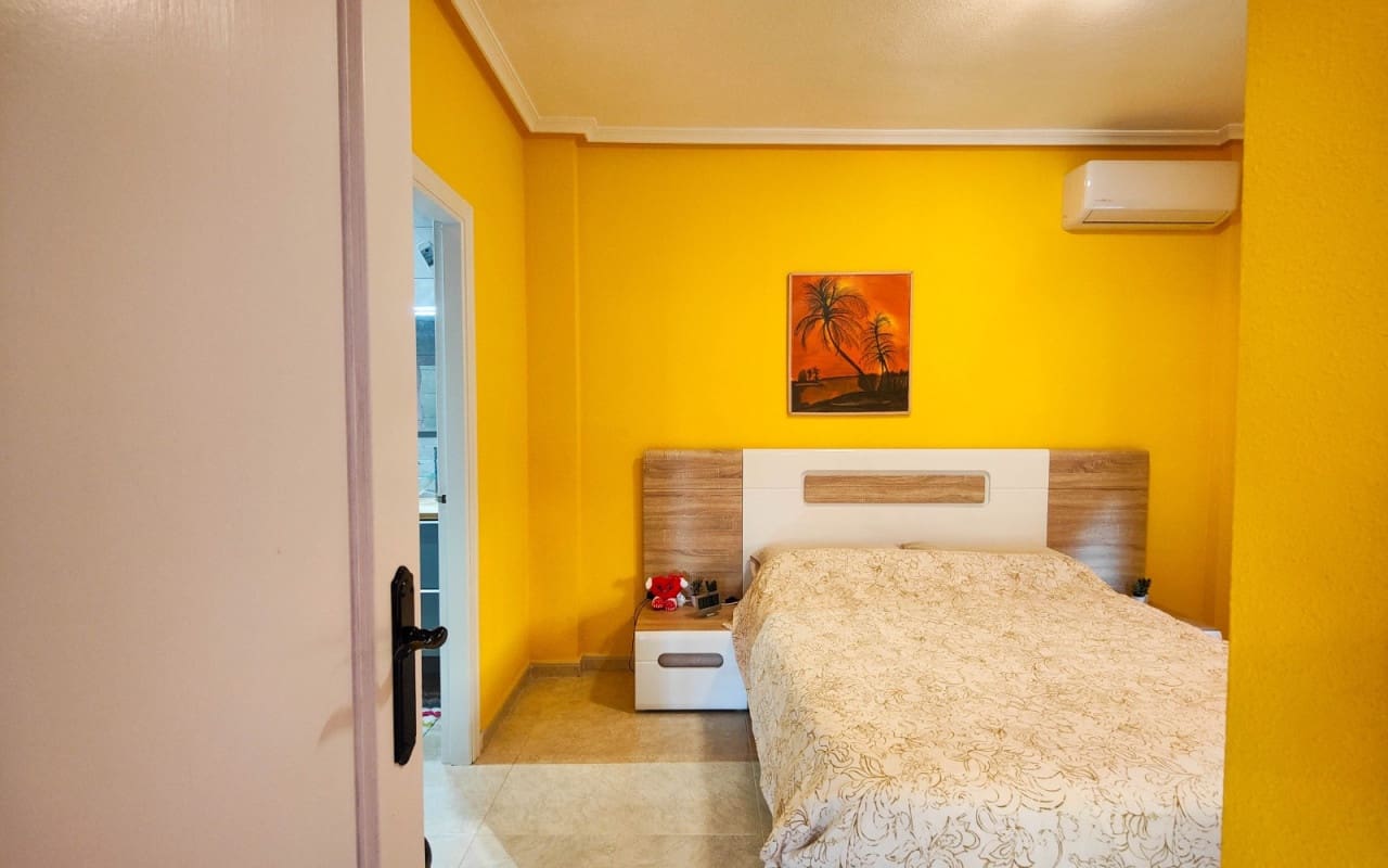 3 sypialnia Willa na sprzedaż w El Raso z basenem - 365 000 € (Ref: 9572121)