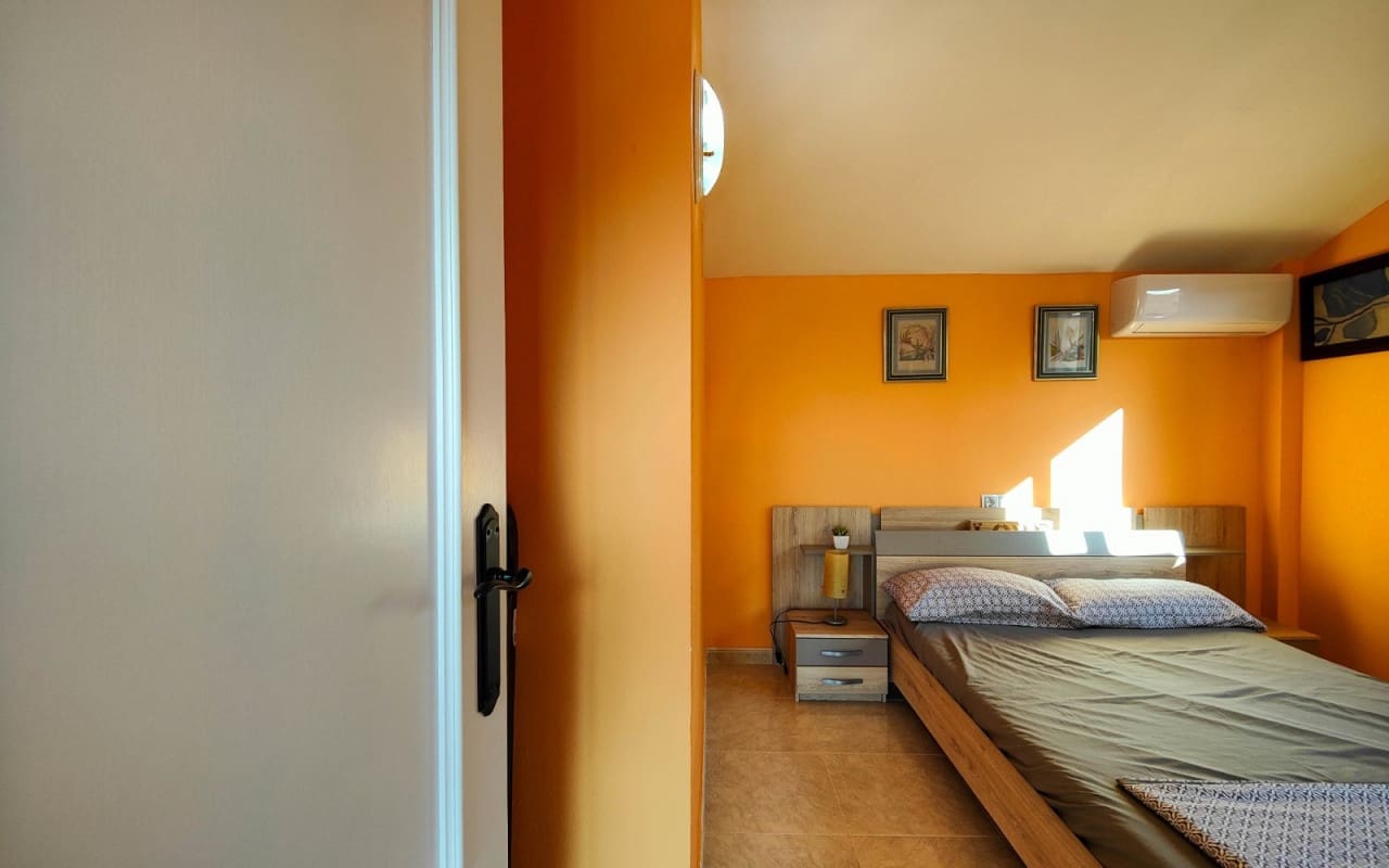 3 sypialnia Willa na sprzedaż w El Raso z basenem - 365 000 € (Ref: 9572121)