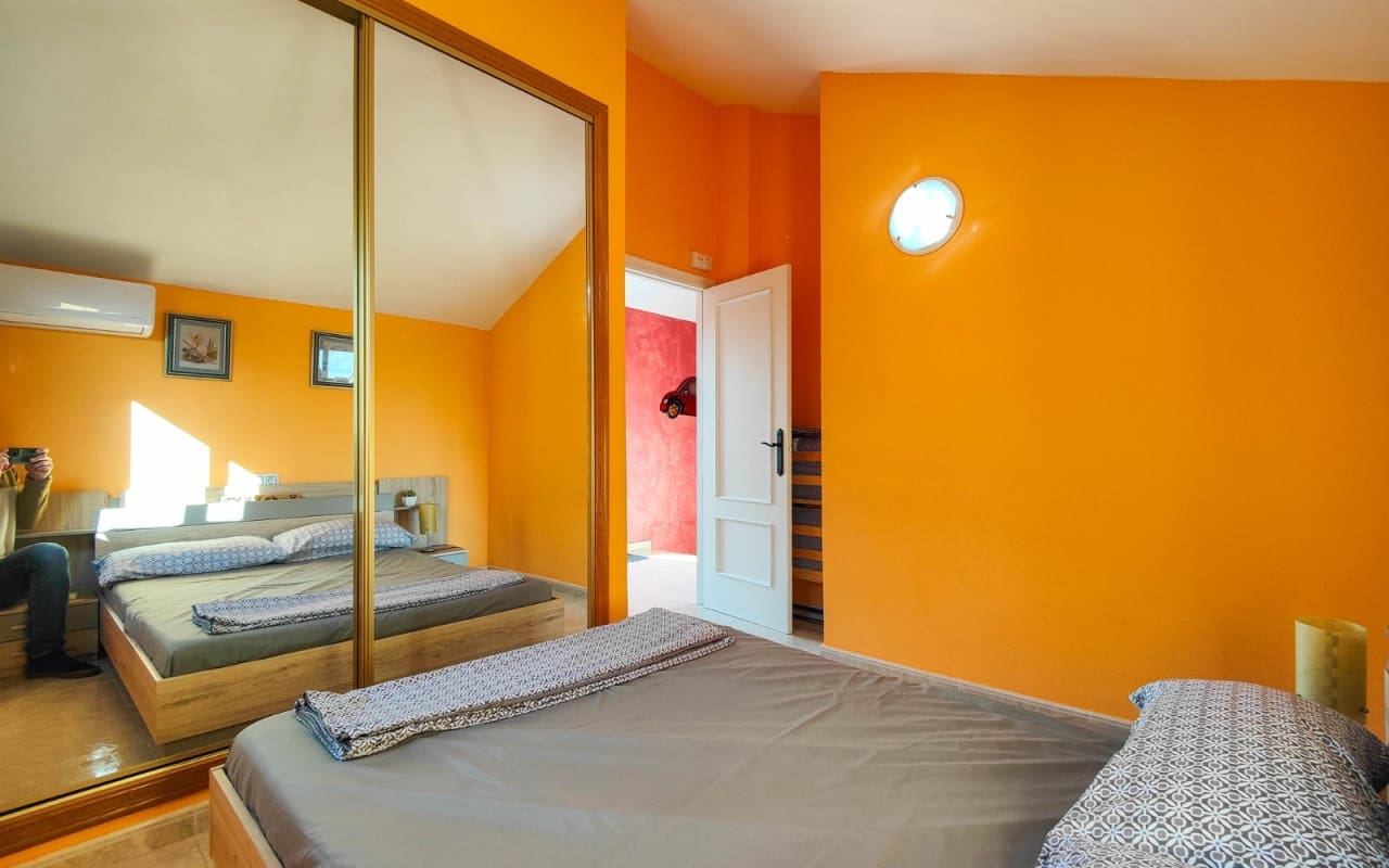 3 sypialnia Willa na sprzedaż w El Raso z basenem - 365 000 € (Ref: 9572121)