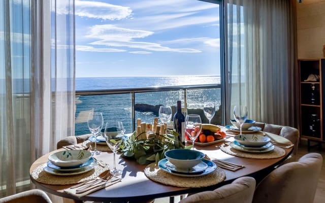 4 soveværelse Strandlejlighed til salg i Altea med swimmingpool - € 680.000 (Ref: 9572129)