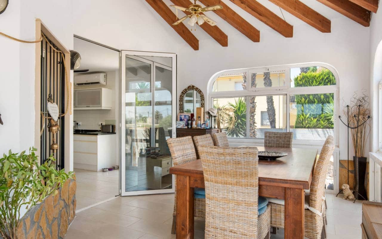 4 sypialnia Finka/Dom wiejski na sprzedaż w Catral z basenem - 565 000 € (Ref: 9572130)