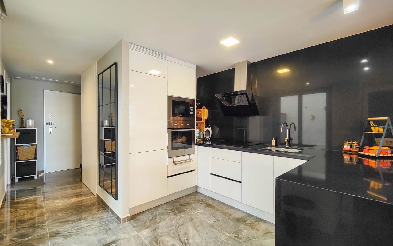 Apartamento de 2 habitaciones en Los Altos en venta con piscina - 269.000 € (Ref: 9572132)