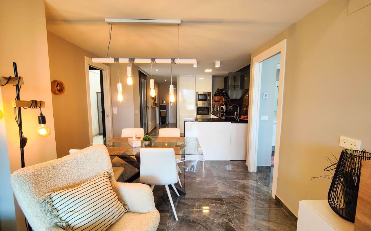 Apartamento de 2 habitaciones en Los Altos en venta con piscina - 269.000 € (Ref: 9572132)