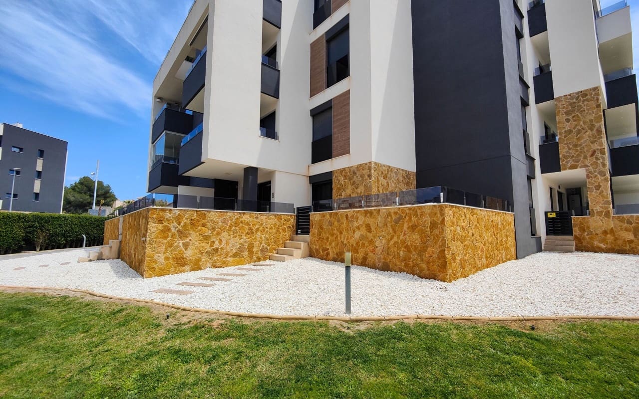 Apartamento de 2 habitaciones en Los Altos en venta con piscina - 269.000 € (Ref: 9572132)