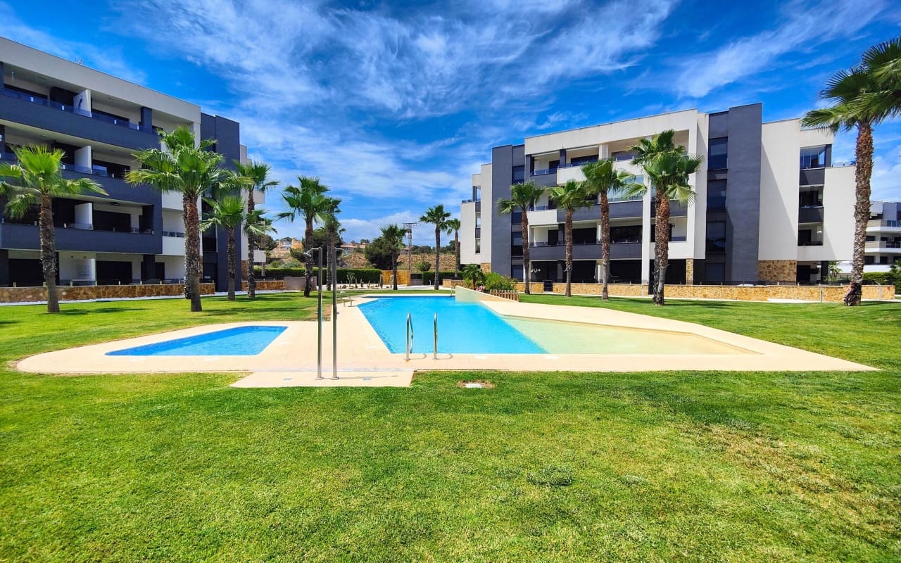 Apartamento de 2 habitaciones en Los Altos en venta con piscina - 269.000 € (Ref: 9572132)