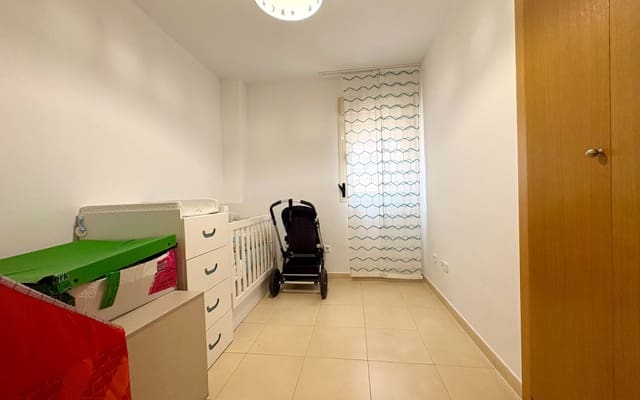 3 bedroom Apartment for sale in Dénia with pool - € 285,000 (Ref: 9596453)