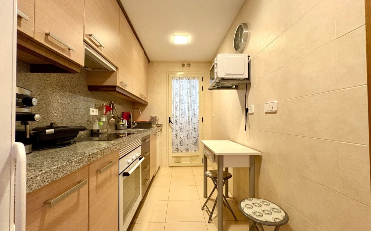 3 bedroom Apartment for sale in Denia with pool - € 285,000 (Ref: 9596453)