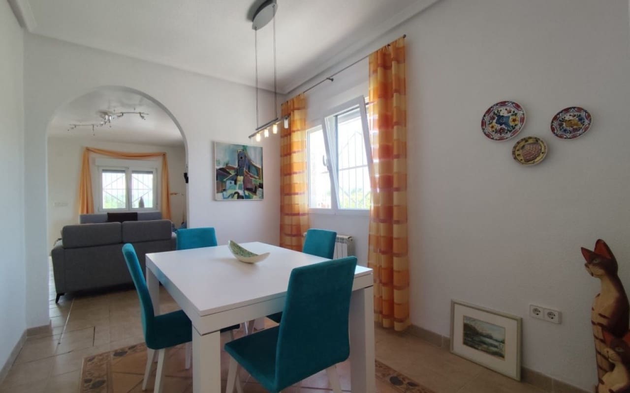 3 chambre Finca/Maison de Campagne à vendre à Albatera avec piscine - 330 000 € (Ref: 9596458)