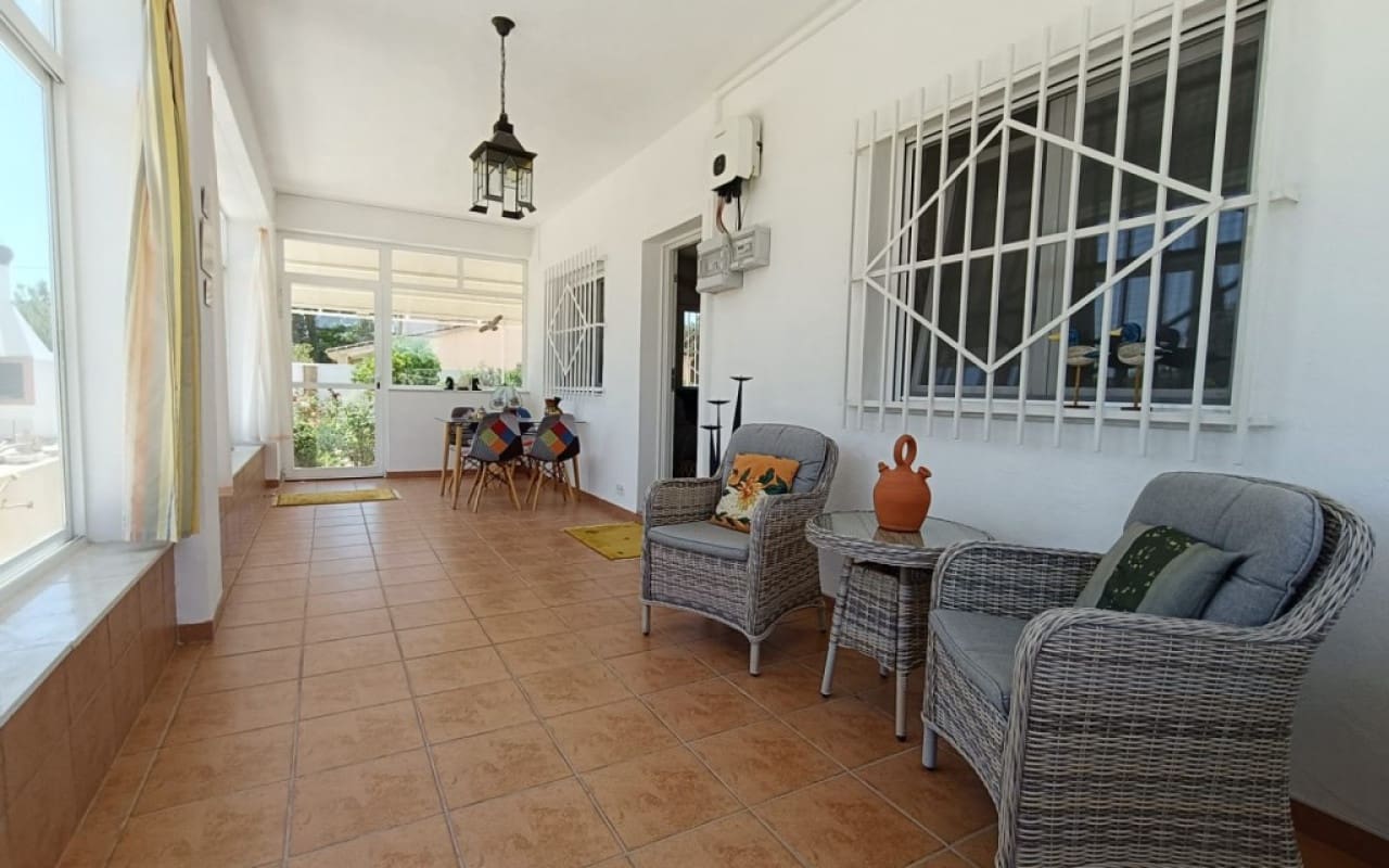 3 chambre Finca/Maison de Campagne à vendre à Albatera avec piscine - 330 000 € (Ref: 9596458)