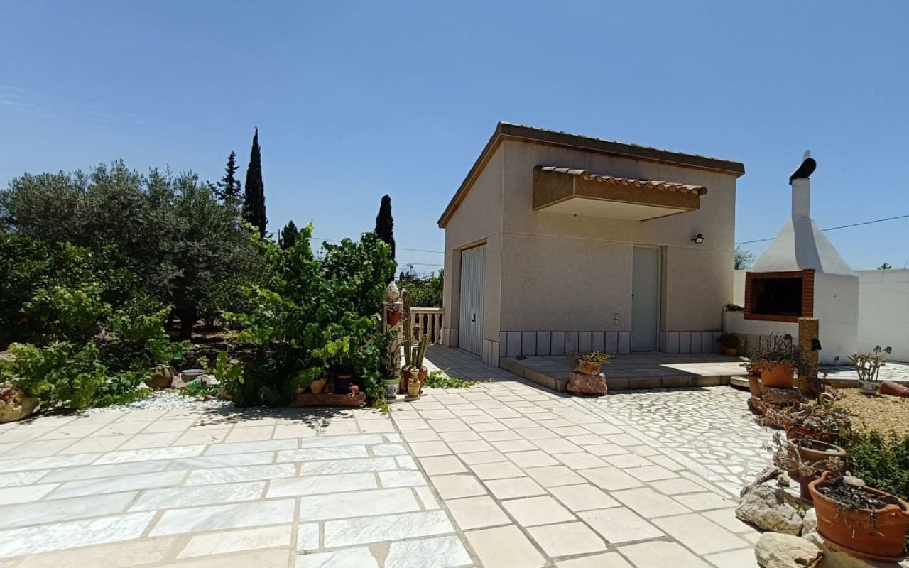 3 chambre Finca/Maison de Campagne à vendre à Albatera avec piscine - 330 000 € (Ref: 9596458)