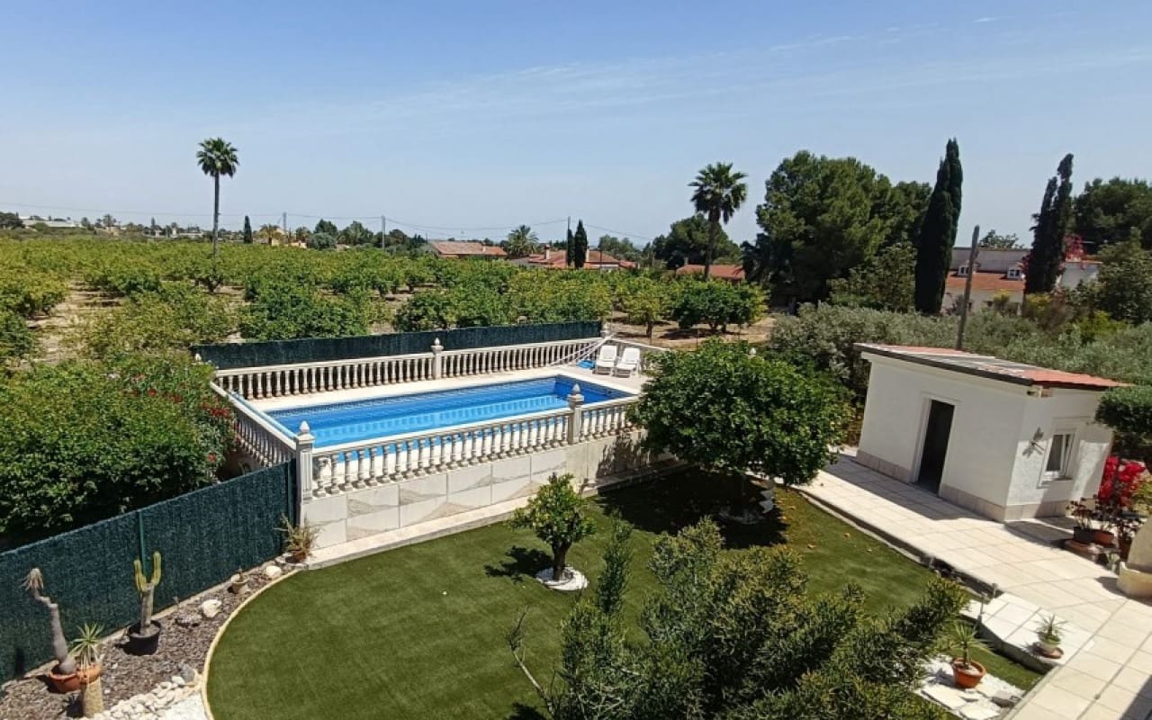 3 chambre Finca/Maison de Campagne à vendre à Albatera avec piscine - 330 000 € (Ref: 9596458)