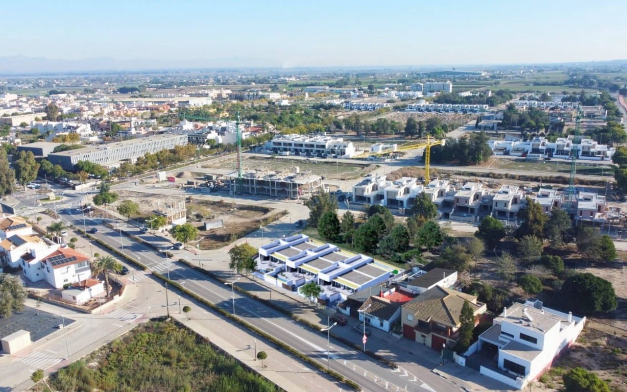 3 soveværelse Byhus til salg i Dolores - € 459.900 (Ref: 9596532)