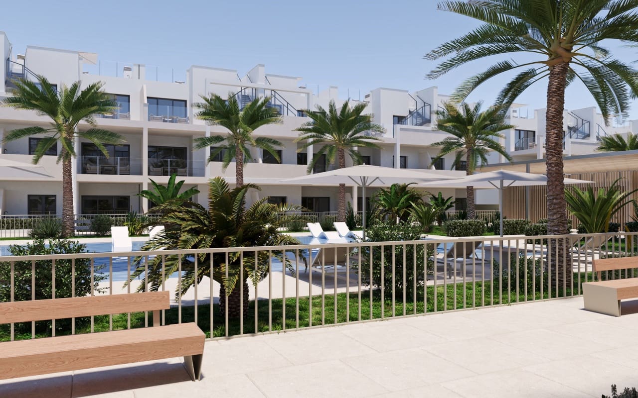 Apartamento de 2 habitaciones en San Cayetano en venta con piscina - 256.900 € (Ref: 9596533)