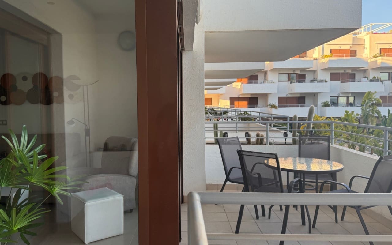 2 bedroom Apartment for sale in Cabo Roig with pool - € 229,000 (Ref: 9602997)