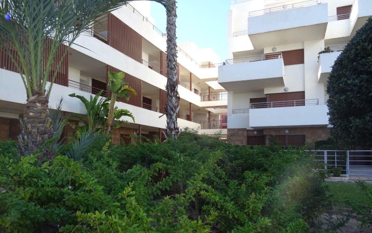 2 bedroom Apartment for sale in Cabo Roig with pool - € 229,000 (Ref: 9602997)