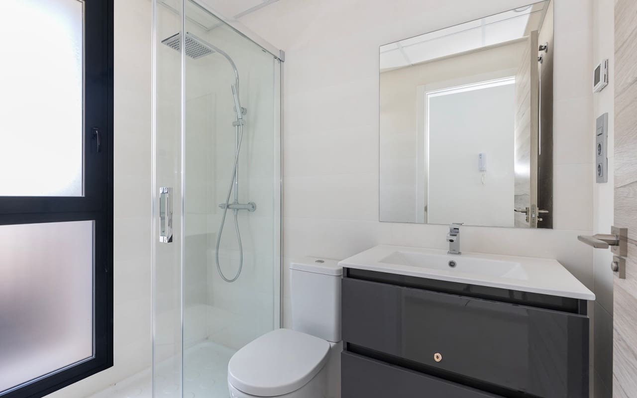 Chalet de 3 habitaciones en Orihuela Costa en venta con piscina - 319.000 € (Ref: 9606580)