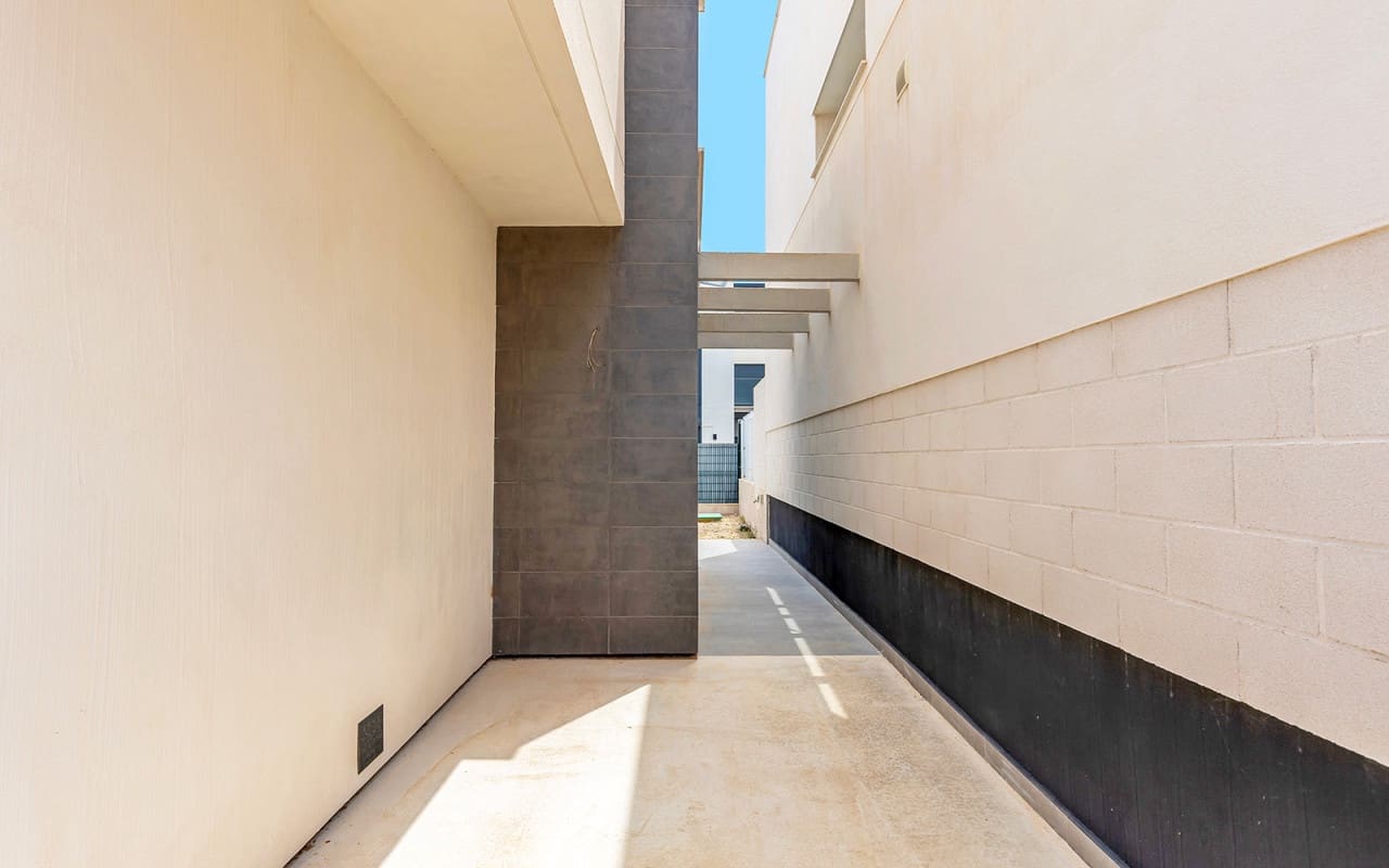 Chalet de 3 habitaciones en Orihuela Costa en venta con piscina - 319.000 € (Ref: 9606580)