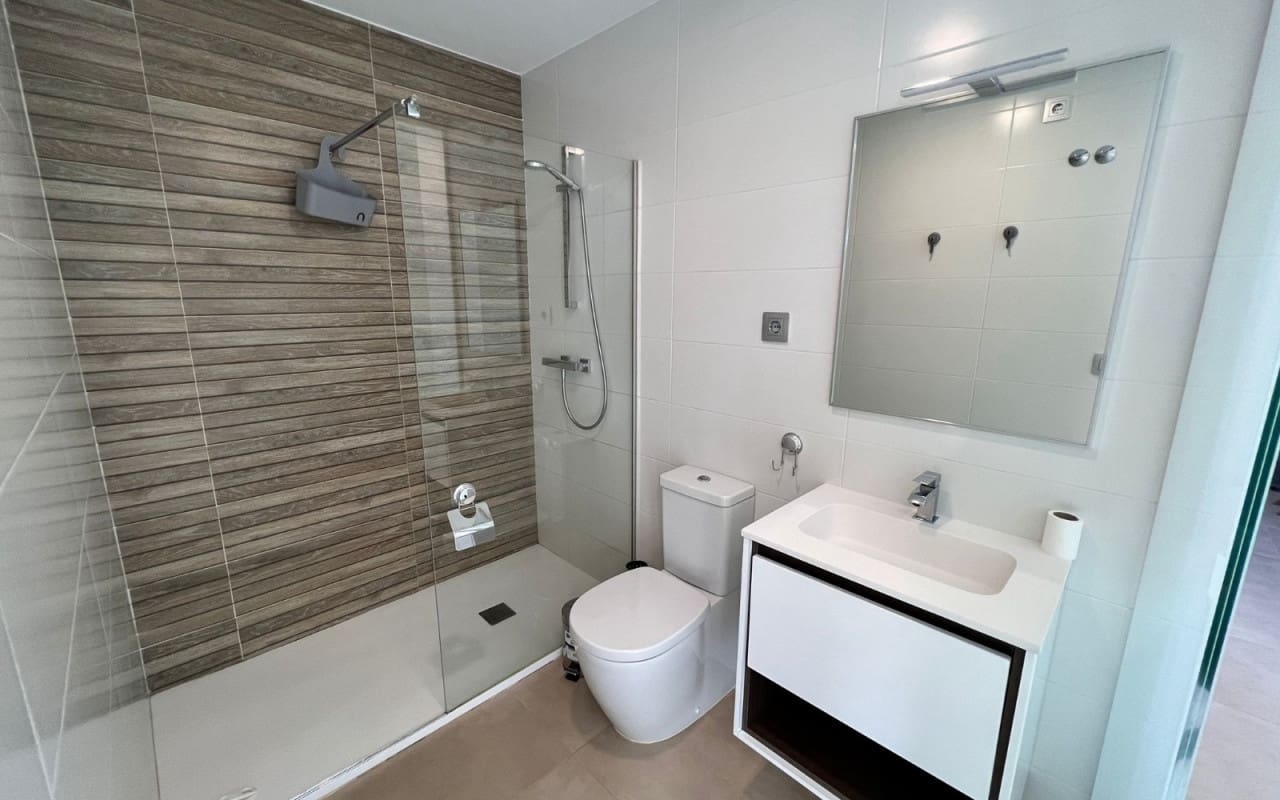 2 bedroom Apartment for sale in Vistabella with pool - € 235,000 (Ref: 9606593)