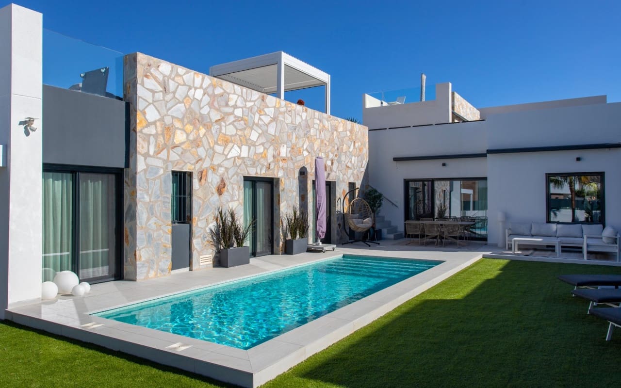 4 sypialnia Willa na sprzedaż w Algorfa z basenem - 695 000 € (Ref: 9626015)