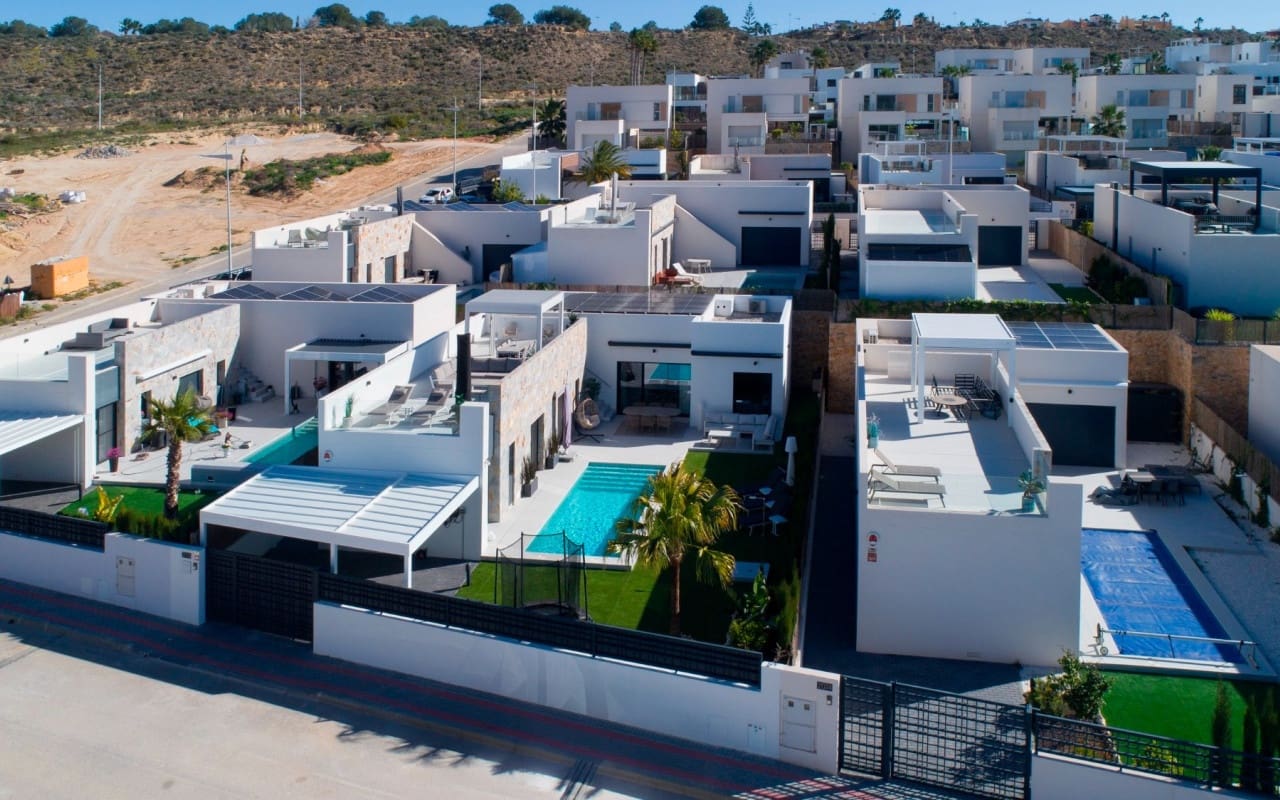 4 soverom Villa til salgs i Algorfa med svømmebasseng - € 650 000 (Ref: 9626015)