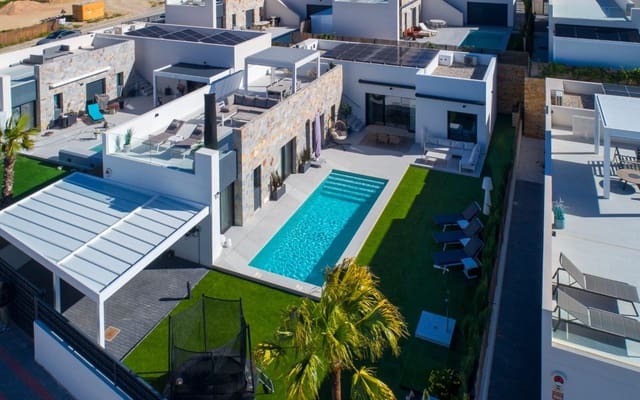 4 soverom Villa til salgs i Algorfa med svømmebasseng - € 650 000 (Ref: 9626015)