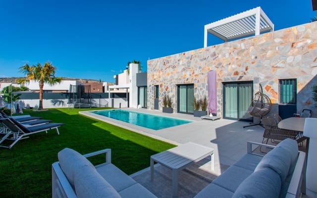 4 soverom Villa til salgs i Algorfa med svømmebasseng - € 650 000 (Ref: 9626015)