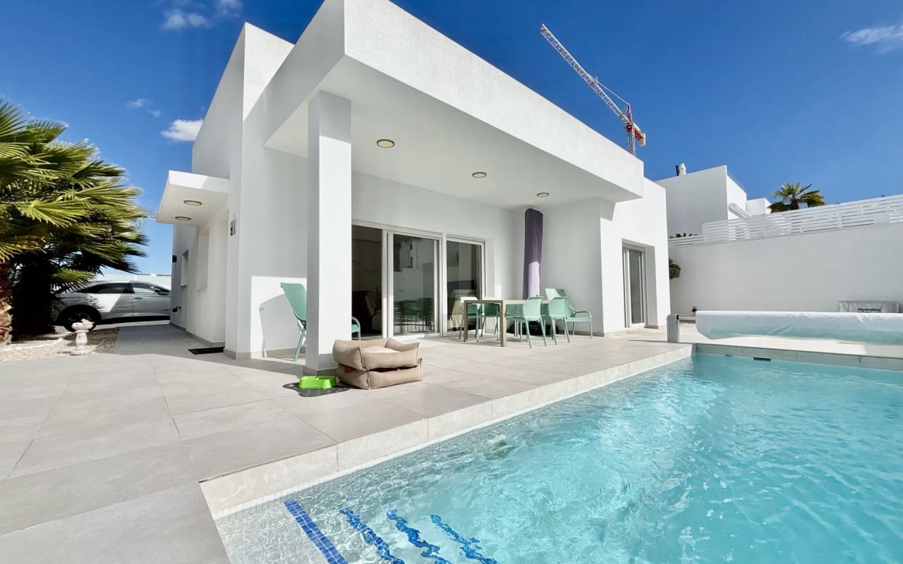 3 makuuhuone Huvila myytävänä paikassa Benijofar - 569 500 € (Ref: 9626314)