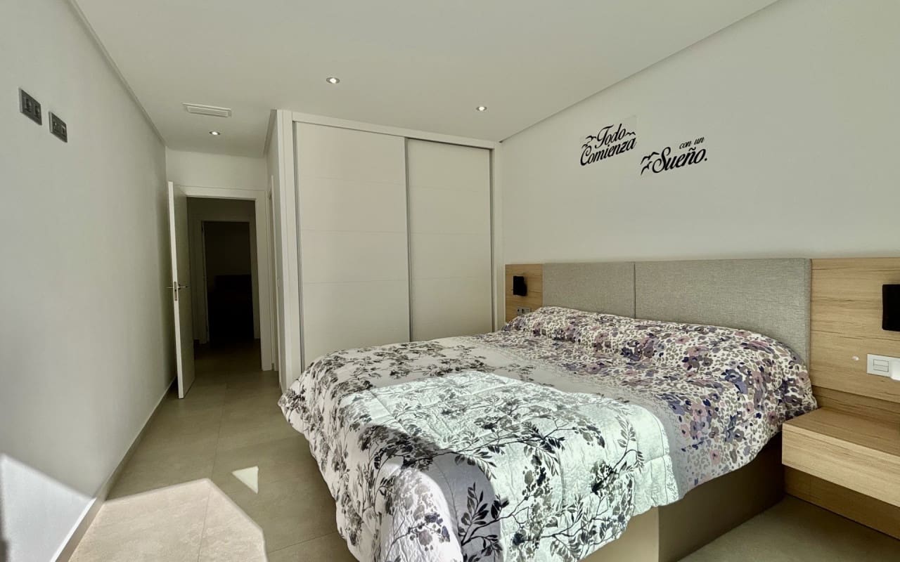 3 makuuhuone Huvila myytävänä paikassa Benijofar - 569 500 € (Ref: 9626314)