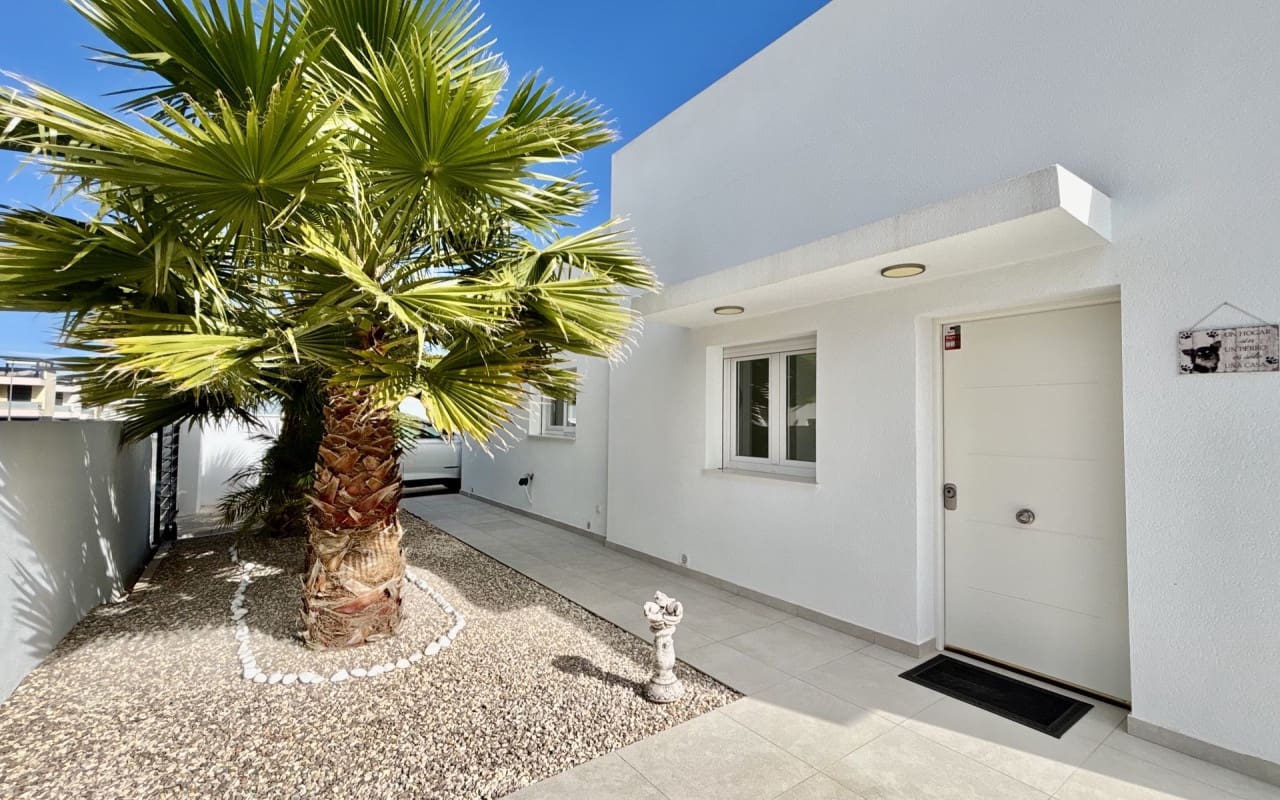 3 makuuhuone Huvila myytävänä paikassa Benijofar - 569 500 € (Ref: 9626314)