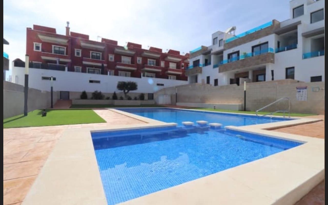 2 camera da letto Casa in vendita in Bigastro con piscina - 255.000 € (Rif: 9626319)