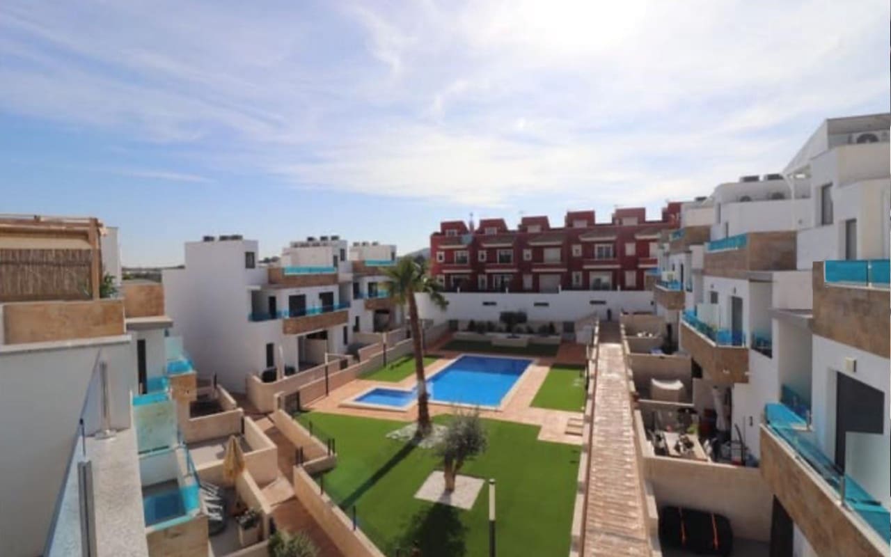 2 camera da letto Casa in vendita in Bigastro con piscina - 255.000 € (Rif: 9626319)