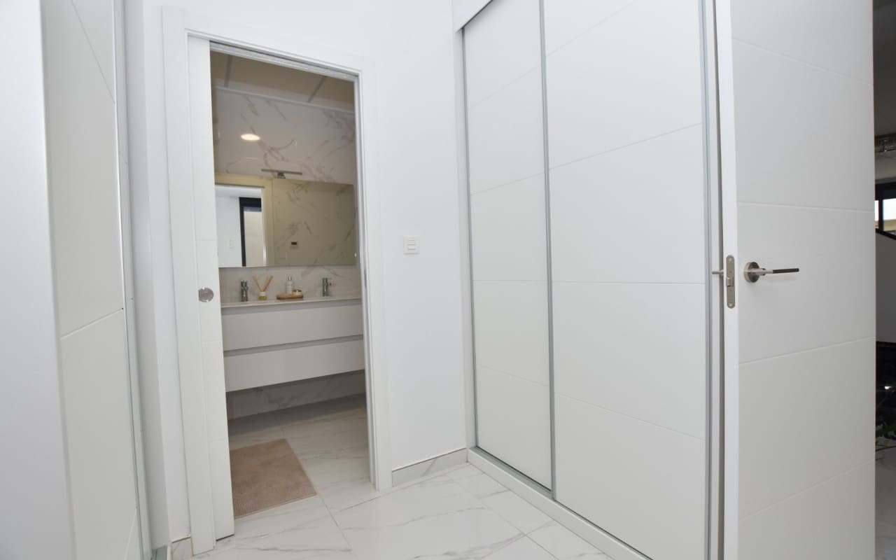 3 soverom Villa til salgs i Los Montesinos med svømmebasseng - € 387 500 (Ref: 9626326)