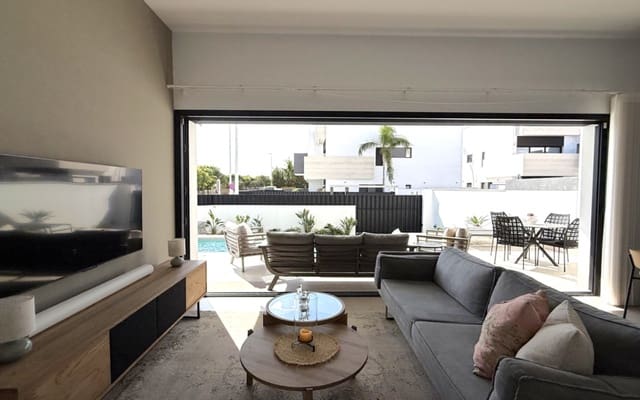 3 soveværelse Lejlighed til salg i Pilar de la Horadada ciudad, Pilar de la Horadada med swimmingpool - € 449.000 (Ref: 9626339)