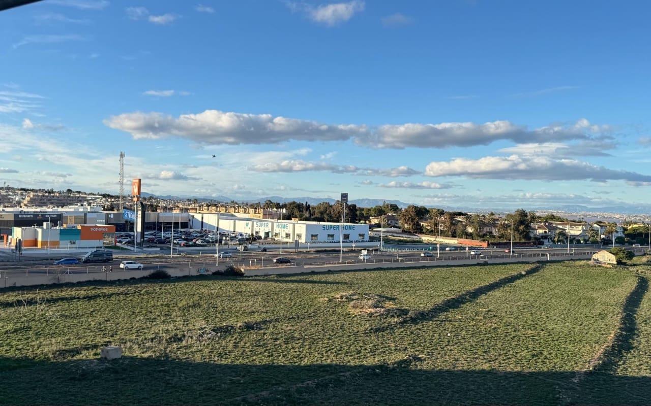 2 bedroom Penthouse for sale in Punta Prima with pool - € 249,000 (Ref: 9626340)