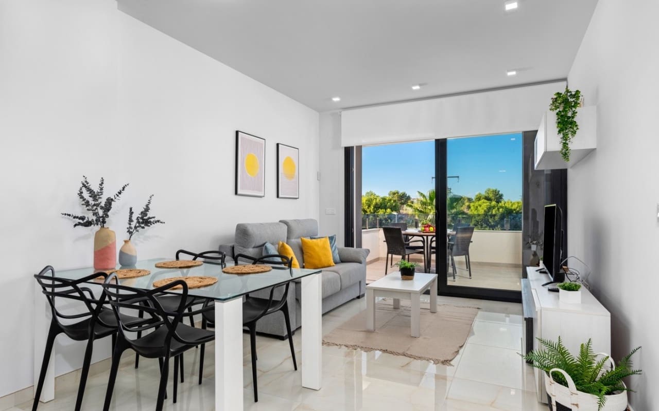 2 soveværelse Lejlighed til salg i Los Altos med swimmingpool - € 269.000 (Ref: 9626342)