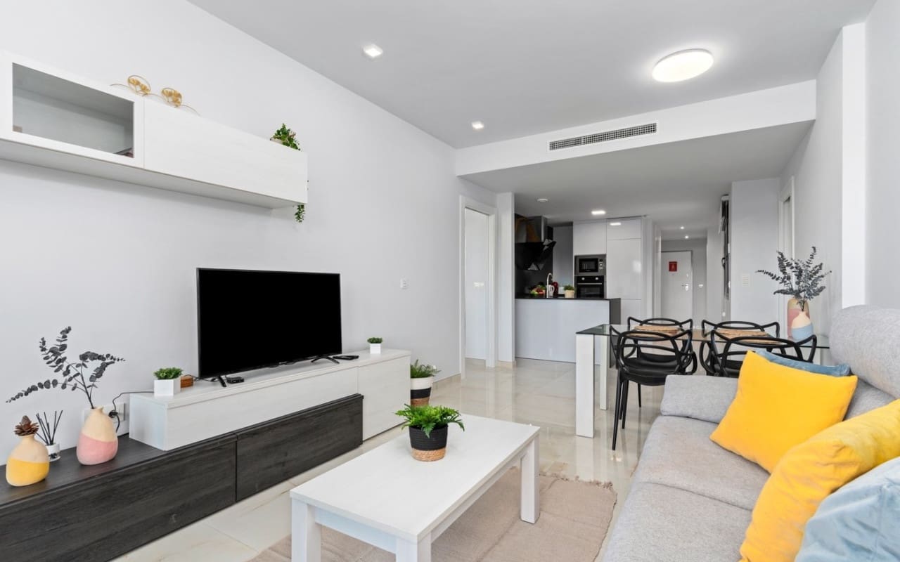 2 soveværelse Lejlighed til salg i Los Altos med swimmingpool - € 269.000 (Ref: 9626342)