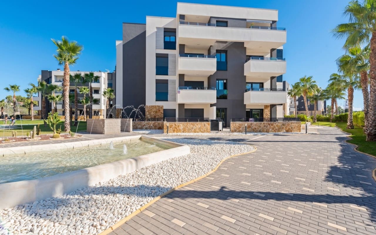 2 soveværelse Lejlighed til salg i Los Altos med swimmingpool - € 269.000 (Ref: 9626342)