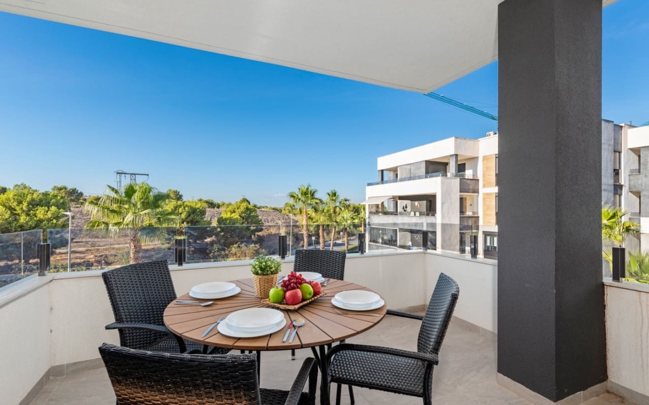 2 soveværelse Lejlighed til salg i Los Altos med swimmingpool - € 269.000 (Ref: 9626342)