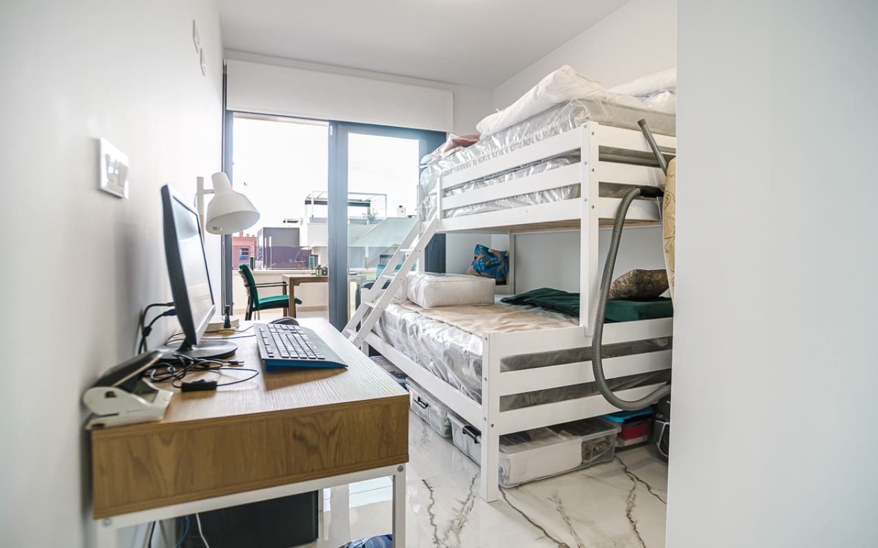 2 quarto Penthouse para venda em Orihuela Costa com piscina - 337 500 € (Ref: 9626344)