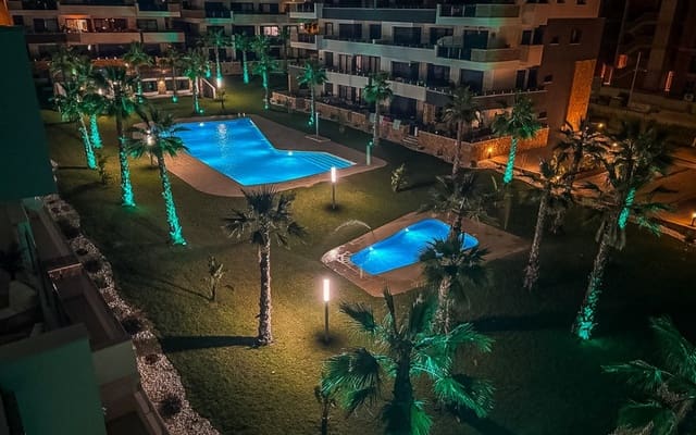 2 quarto Penthouse para venda em La Florida, Orihuela com piscina - 337 500 € (Ref: 9626344)