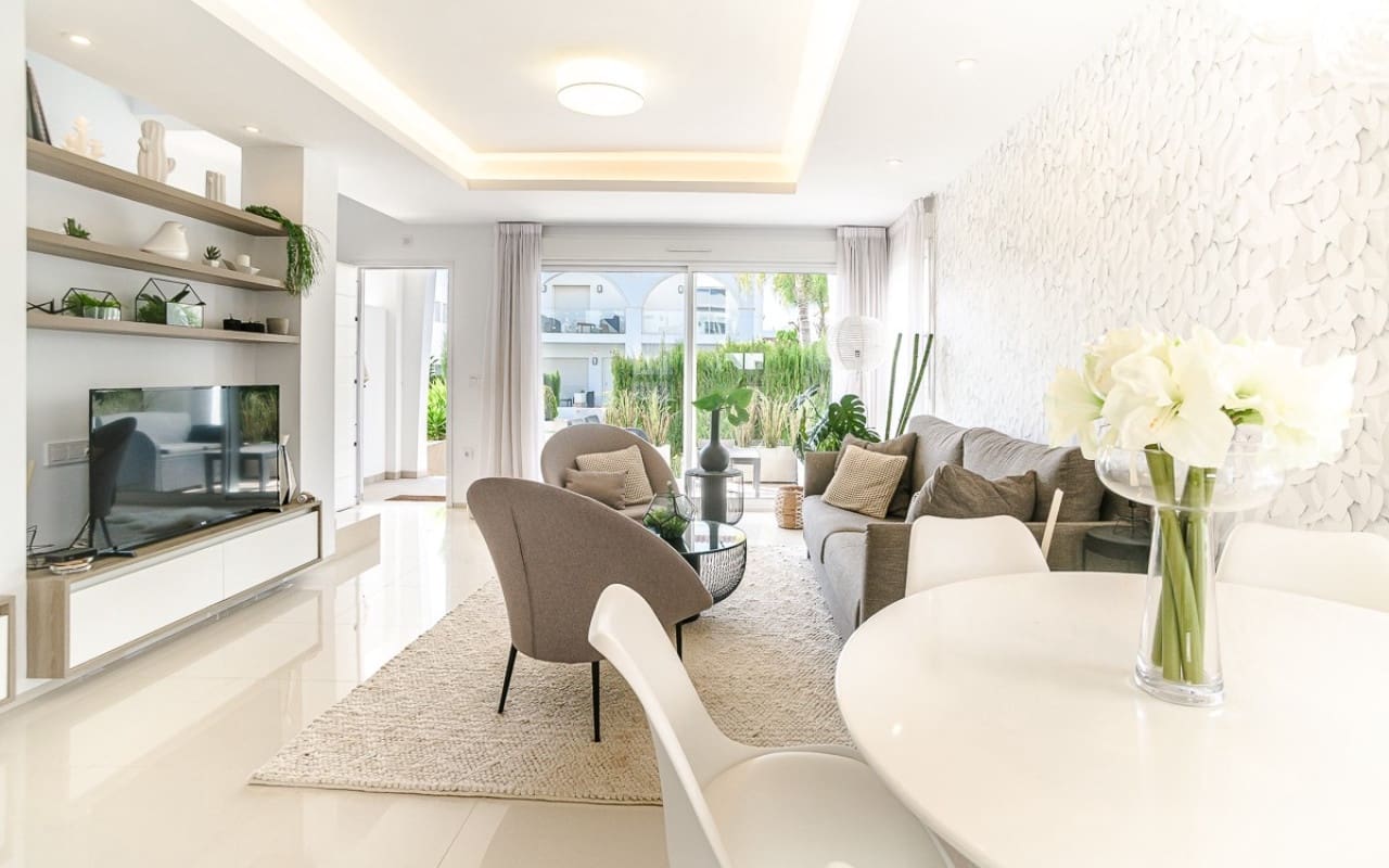 3 makuuhuone Huvila myytävänä paikassa Ciudad Quesada mukana uima-altaan - 405 000 € (Ref: 9627970)