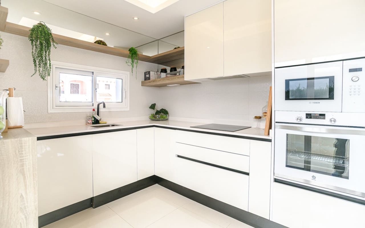 3 makuuhuone Huvila myytävänä paikassa Ciudad Quesada mukana uima-altaan - 405 000 € (Ref: 9627970)