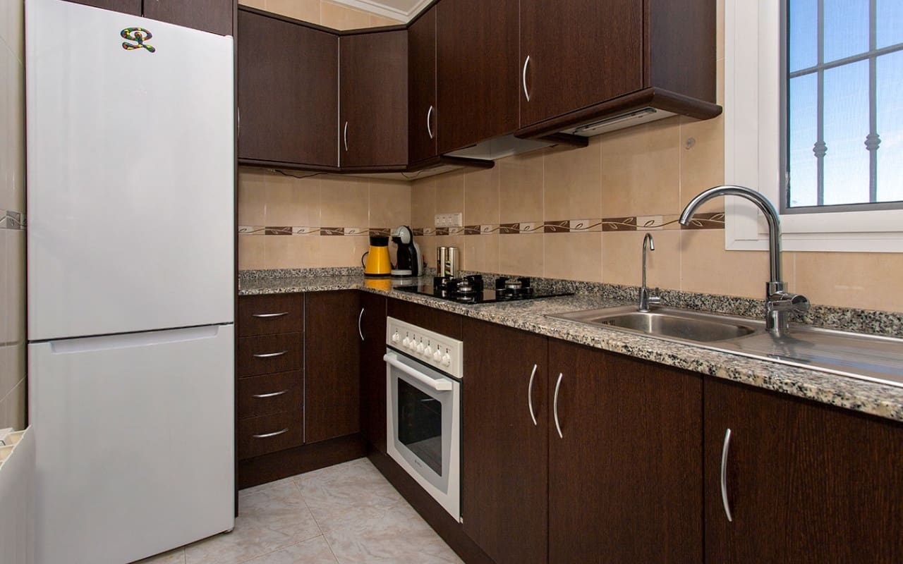 2 bedroom Villa for sale in Rojales with pool - € 269,000 (Ref: 9627972)